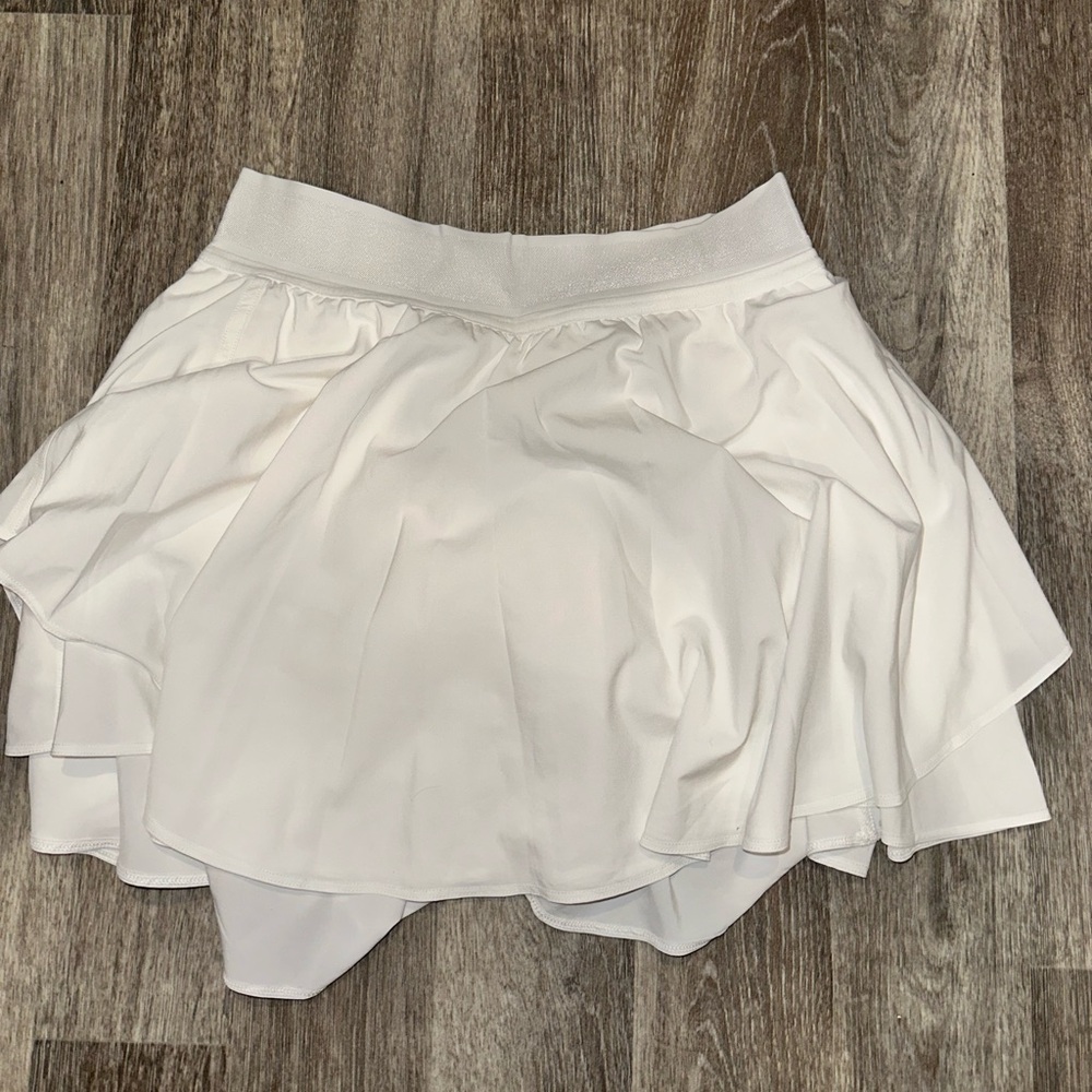 Lululemon white skirt